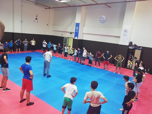 472 SPORCUYLA KİCK-BOKS
