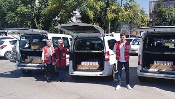 KIZILAY, BAYRAM &Ouml;NCESİ SAHADA