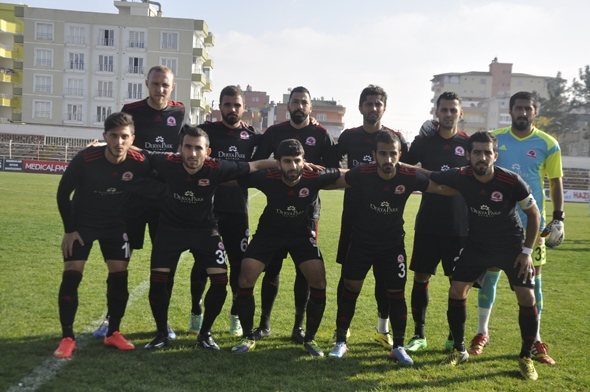 "FUTBOLCULARIMIZA 1 KURUŞ BORCUMUZ YOK"