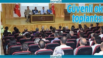 G&Uuml;VENLİ OKUL TOPLANTISI