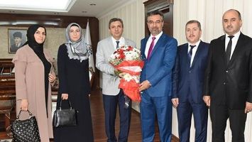 M&Uuml;FT&Uuml;&rsquo;DEN VALİ ZİYARETİ