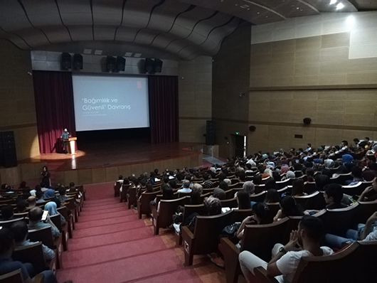 BAĞIMLILIĞA KARŞI KONFERANS