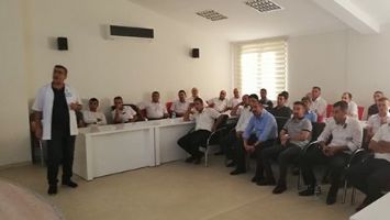 ŞOF&Ouml;RLERE İLKYARDIM EĞİTİMİ