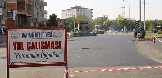 PAZARYERİ&rsquo;NE 300 TON ASFALT