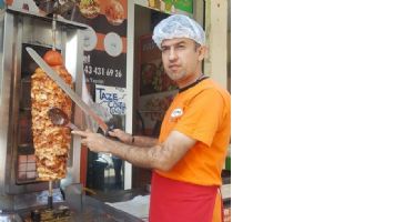 AVRUPA&rsquo;DAN GELDİ, D&Ouml;NER SALONU A&Ccedil;TI