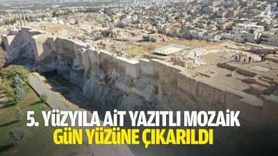 5. y&uuml;zyıla ait yazıtlı mozaik g&uuml;n y&uuml;z&uuml;ne &ccedil;ıkarıldı