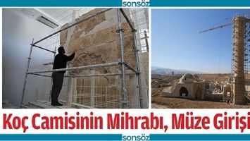 KO&Ccedil; CAMİSİNİN MİHRABI, M&Uuml;ZE GİRİŞİNDE