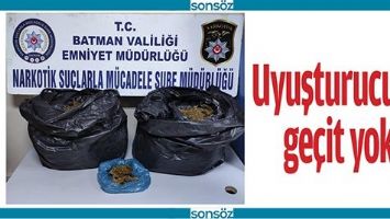 ZEHİR TACİRLERİ KENT GİRİŞİNDE YAKALANDI
