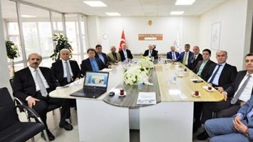 İDARECİLERE PİSA SEMİNERİ