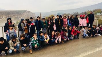 &Ouml;ĞRENCİLER, M&Uuml;ZEYİ GEZDİ