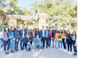 &Ouml;ĞRENCİLER HAYVANAT BAH&Ccedil;ESİNİ GEZDİ