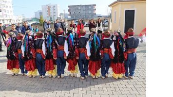POLİS EŞLERİNDEN DESTEK