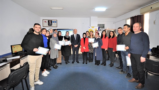 &Ouml;ĞRETMENLERE SERTİFİKA