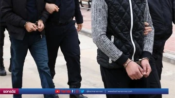 52 ş&uuml;pheliden 3'&uuml; tutuklandı