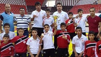 PETROLSPOR G&Uuml;REŞ TAKIMI, TARİH YAZDI