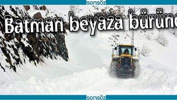 BATMAN BEYAZA B&Uuml;R&Uuml;ND&Uuml;