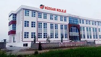 EĞİTİME R&Uuml;ZG&Acirc;R&rsquo;LA YENİ SOLUK