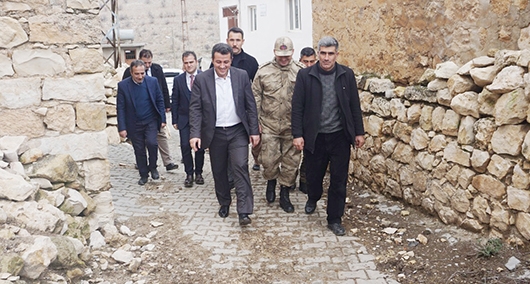 KAYMAKAM, GE&Ccedil;İT&rsquo;TEYDİ