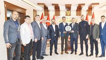 VALİ&rsquo;YE TEKSİAD ZİYARETİ