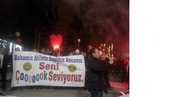 SEVENLERİ TOPRAK&rsquo;I YALNIZ BIRAKMADI