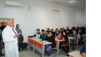 LİSELİLER, &Uuml;NİVERSİTEDE AĞIRLANIYOR