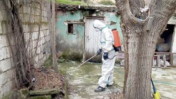 BELEDİYE K&Ouml;ŞE BUCAK İLA&Ccedil;LIYOR