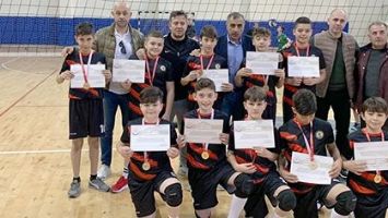 16 İL, VOLEYBOLDA YARIŞTI