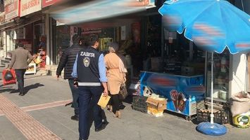 KALDIRIM İŞGALİNE CEZA!