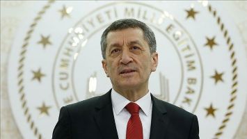 Milli Eğitim Bakanı Sel&ccedil;uk: G&ouml;zden ka&ccedil;an hata ile ilgili inceleme başlatıldı