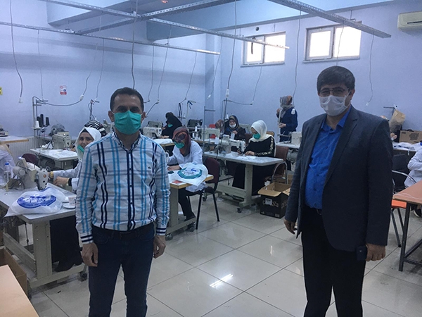 HEM, MASKE &Uuml;RETMEYE BAŞLADI