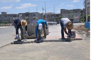 BELEDİYEDE PARKE HAZIRLIĞI