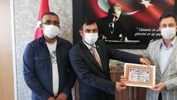 ŞEHİT AİLELERİNDEN ZİYARET
