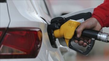 Benzine 12 kuruş zam