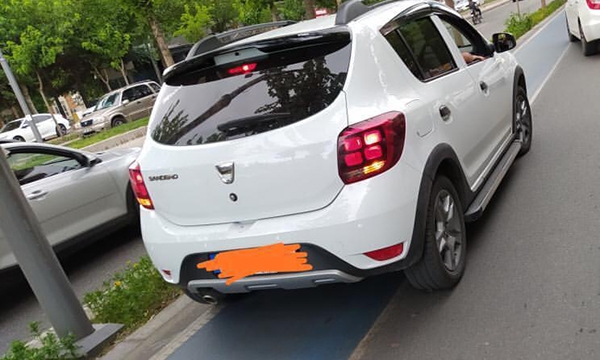BİSİKLET YOLU İŞGAL ALTINDA