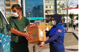 &Ccedil;&ouml;pten kedi &ccedil;ıktı