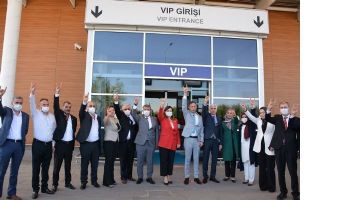 MHP&rsquo;Lİ ARZU ERDEM BATMAN&rsquo;DAYDI