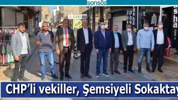 CHP&rsquo;Lİ VEKİLLER, ŞEMSİYELİ SOKAKTAYDI