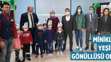 MİNİKLER, YEŞİLAY G&Ouml;N&Uuml;LL&Uuml;S&Uuml; OLDU