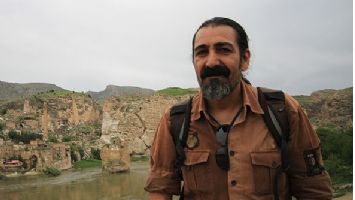CİVAN DEĞER, 16. SERGİSİNİ A&Ccedil;IYOR