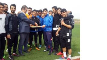 EMİN ŞIK ESKİ TAKIMINI UNUTMADI