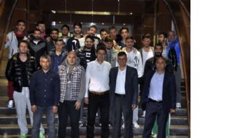 OKAN ATALAY&rsquo;DAN PETROLSPOR&rsquo;A MORAL YEMEĞİ