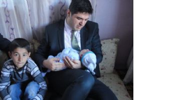 PAMUK&Ccedil;U, HASTALARI ZİYARET EDİYOR