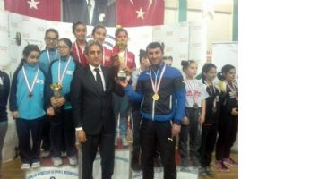 İMKB, masa tenisinde Türkiye şampiyon