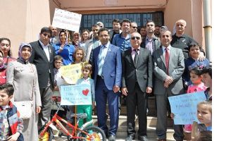 &Ouml;ĞRENCİLER &ldquo;K&Uuml;F&Uuml;R VE ŞİDDETE HAYIR&rdquo; DEDİ