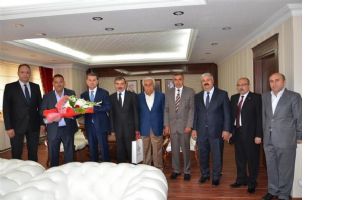 AHİLER, VALİ&rsquo;Yİ ZİYARET ETTİ