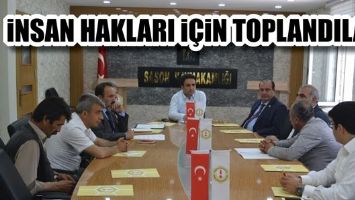İNSAN HAKLARI İ&Ccedil;İN TOPLANDILAR!