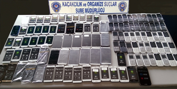 KA&Ccedil;AK TELEFON OPERASYONU: 2 G&Ouml;ZALTI