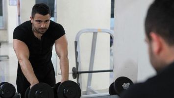 GOLD GYM UYARDI!