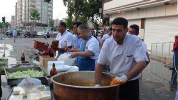 G&Uuml;NDE 1 TON &Ccedil;İĞK&Ouml;FTE T&Uuml;KETİLİYOR