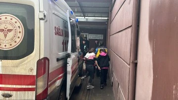 Adıyaman'da 8 &ouml;ğrenci gıda zehirlenmesi ş&uuml;phesiyle hastaneye kaldırıldı